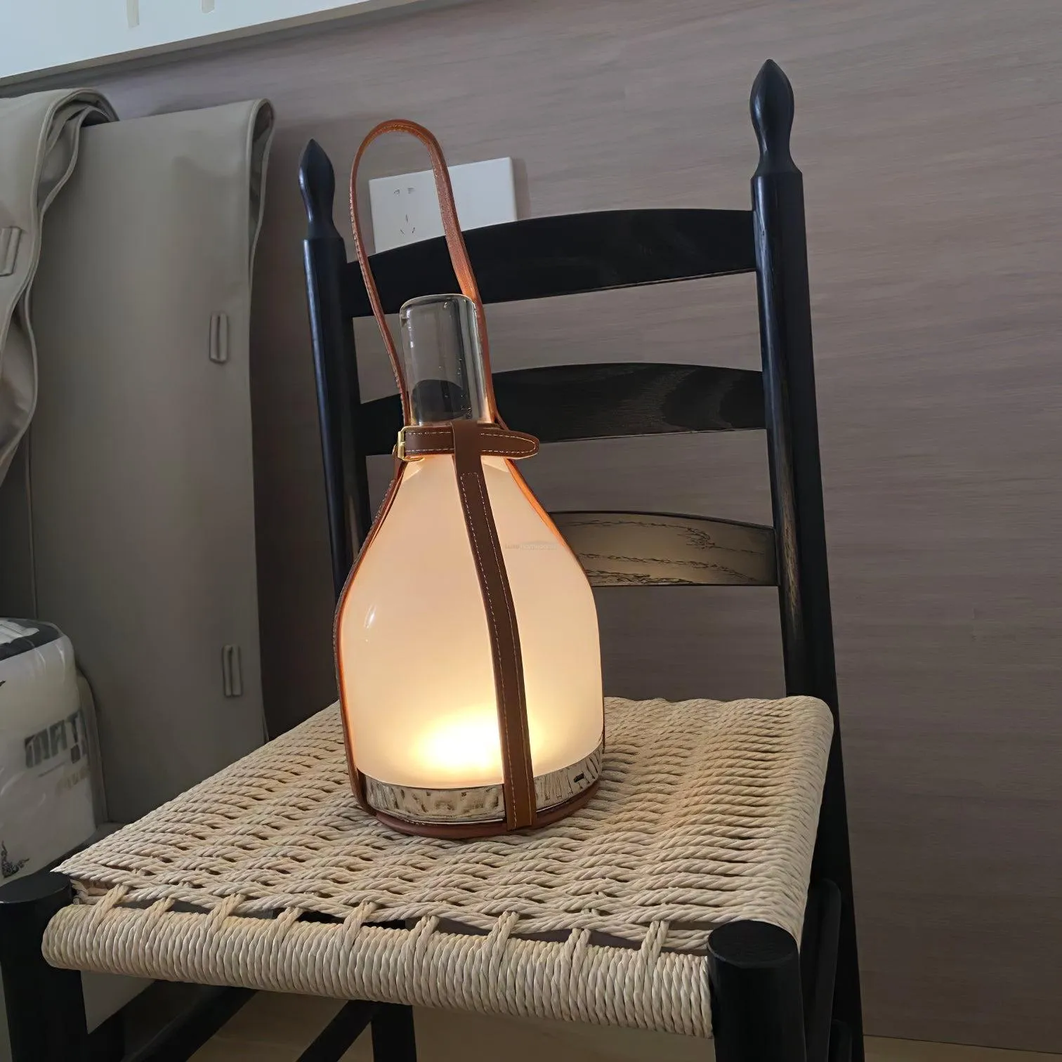 Belt Portable Built-in Battery Table Lamp  ∅ 4.3″